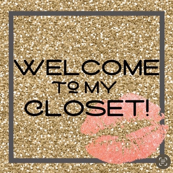 🌹🍃Welcome to my Posh-Closet!!🍃🌹 - Picture 3 of 16